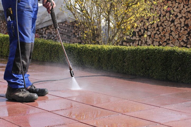 Pressure washing by Dream Team Improvements